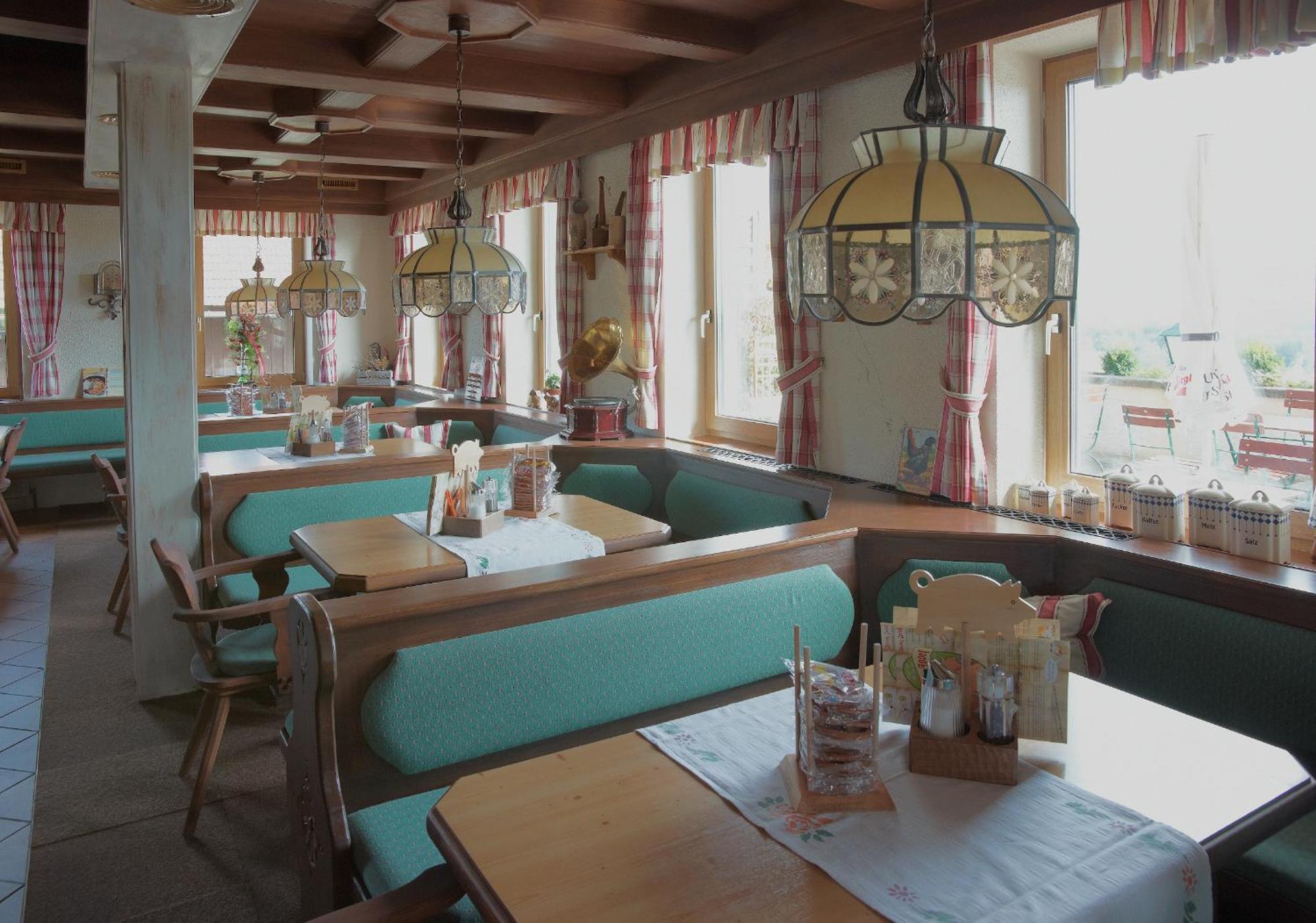 Landgasthof Franz Josef Straßwalchen Extérieur photo